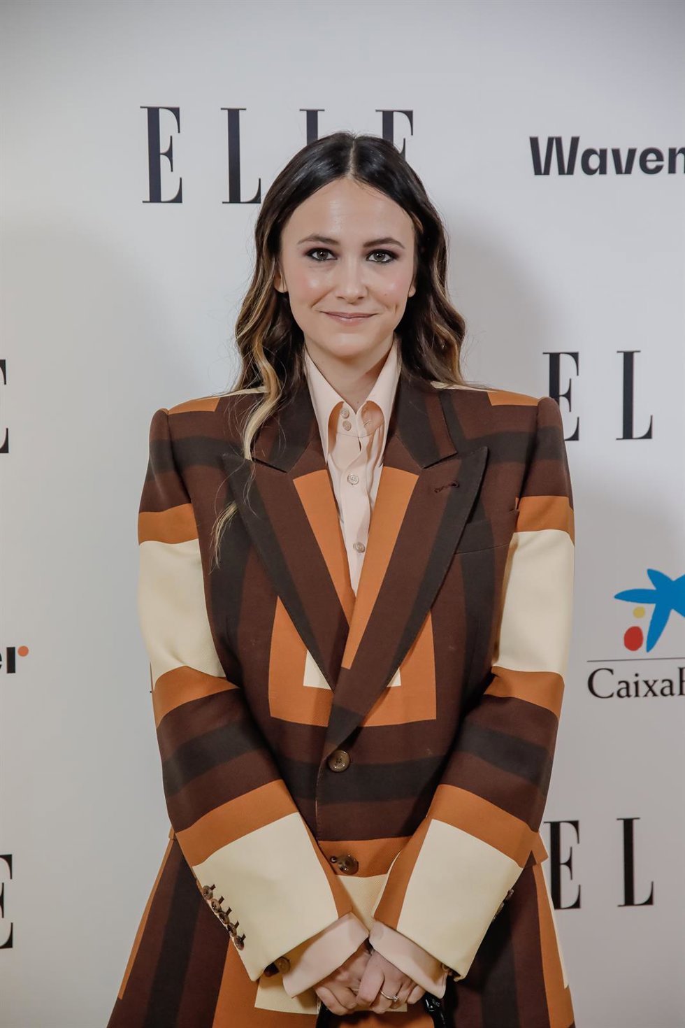 La cantante Rigoberta Bandini, posa en el photocall del acto de entrega de los Premios Elle Woman Awards al talento femenino 