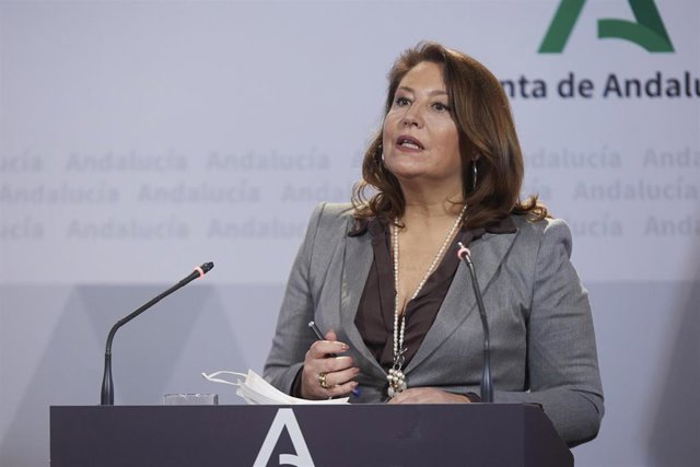 La consejera de Agricultura, Carmen Crespo, durante la rueda de prensa tras el Consejo de Gobierno andaluz en el Palacio de San Telmo, a 29 de marzo de 2022 en Sevilla (Andalucía, España)