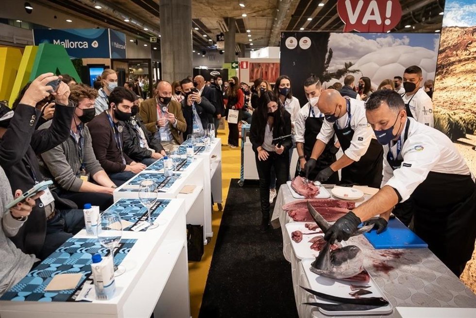 Demostración culinaria de cocineros de la delegación de Tenerife en 'Madrid Fusión'