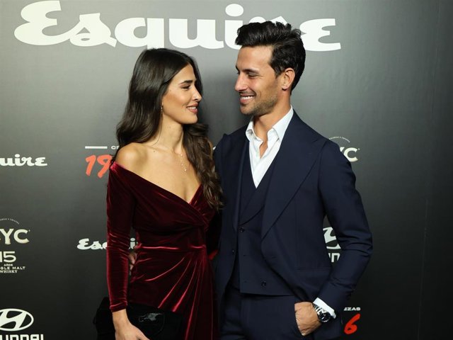 Archivo - Lidia Torrent y Jaime Astrain asisten a la IV Edición de los Premios Hombre del Año Esquire que se celebran en el Teatro Barceló