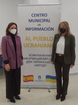 La delegada del Gobierno andaluz en Málaga, Patricia Navarro, y la alcaldesa de Marbella, Ángeles Muñoz.