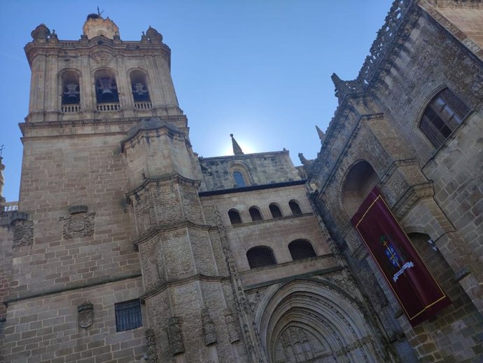 Archivo - Catedral de Coria.