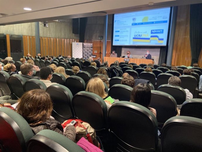 Archivo - Primera charla informativa del IMAS sobre la acogida de niños procedentes de Ucrania.