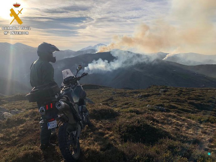 Dispositivo de vigilancia contra incendios