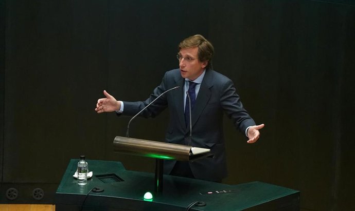 José Luis Martínez-Almeida en el Pleno del Ayuntamiento de Madrid.