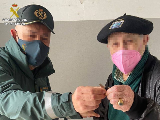 Detenido por el hurto de dos vehículos de movilidad personal y de siete bicicletas en San Joan