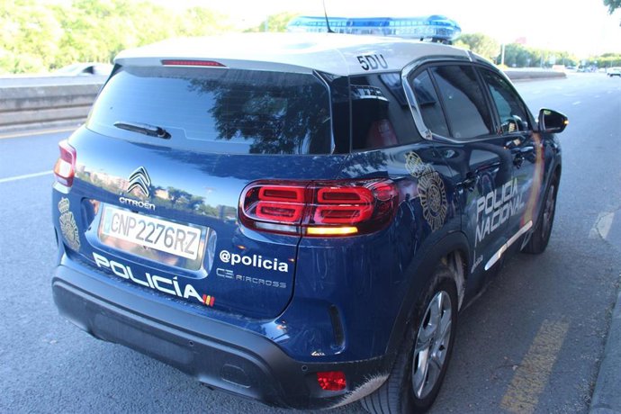 Coche patrulla de la Policía Nacional