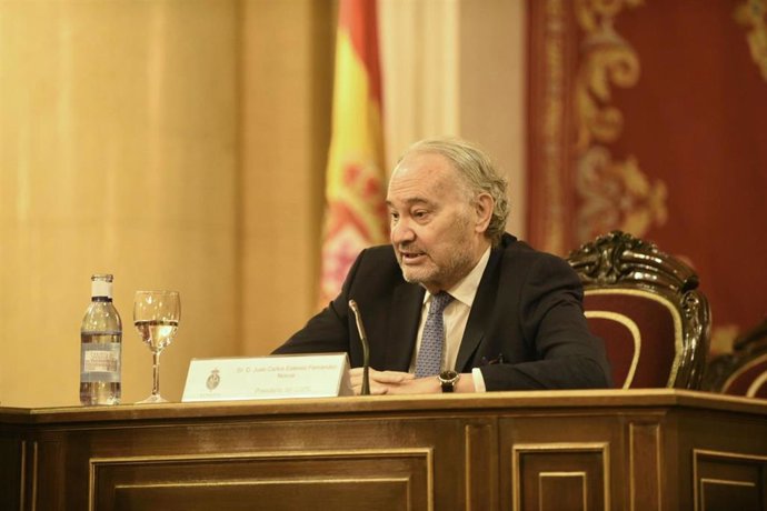El presidente del Consejo General de Procuradores de España, Juan Carlos Estévez