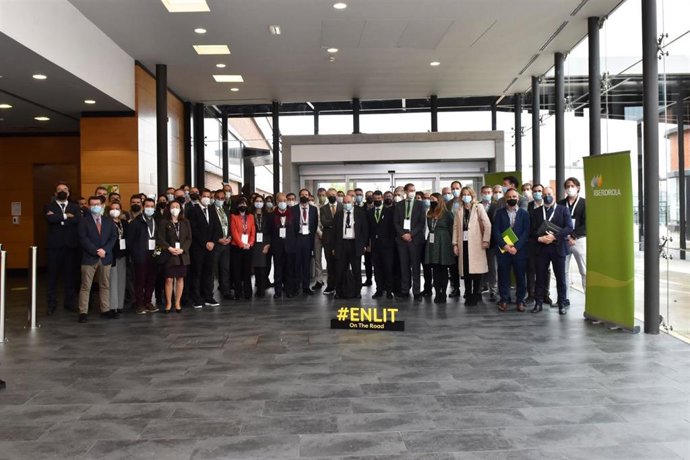 Jornadas de la feria Enlit On the Road en el centro de redes inteligentes de Iberdrola en Larraskitu