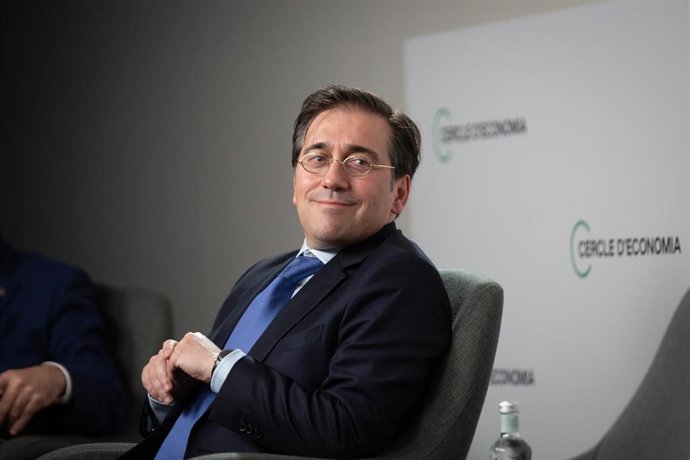 El ministro de Asuntos Exteriores, Unión Europea y Cooperación, José Manuel Albares, durante la conferencia 'La ambición global de una ciudad de escala humana', en el Cercle d'Economia, a 18 de marzo de 2022, en Barcelona, Catalunya (España). Durante el
