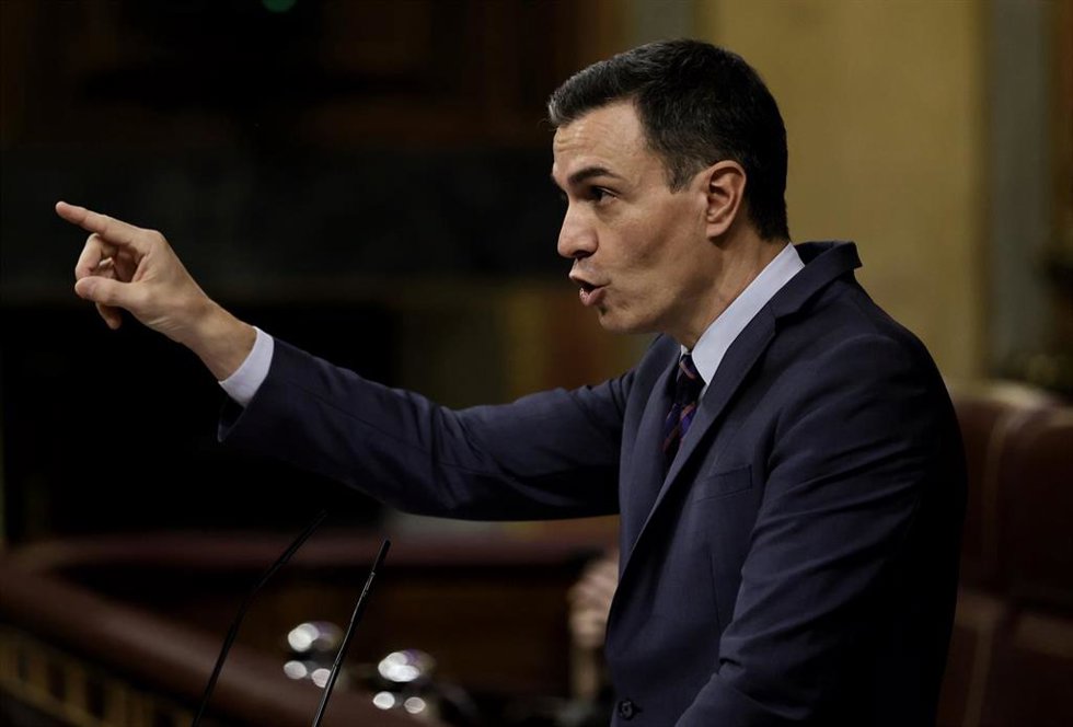 El presidente del Gobierno, Pedro Sánchez, interviene en una sesión plenaria, en el Congreso de los Diputados, a 30 de marzo de 2022, en Madrid (España). El pleno gira en torno a las conclusiones del Consejo Europeo que se celebró el pasado 24 y 25 de m