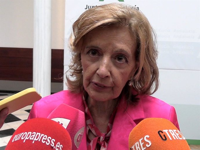 MARÍA TERESA CAMPOS