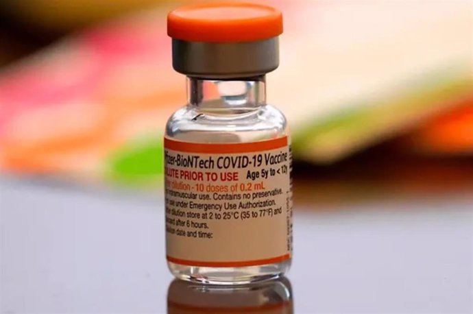 Archivo - 23 February 2022, South Korea, ---: Ageneral view of a vial containing the Pfizer COVID-19 vaccine for children aged between 5 and 11. The Ministry of Food and Drug Safety gave the green light for the use of the vaccine the same day. Photo: -