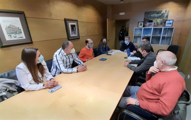 Reunión de Alejandro Calvo con alcaldes del suroccidente