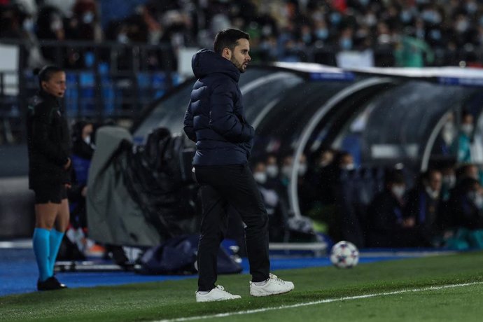 Jonatan Giraldez, coach of FC Barcelona, looks on during the UEFA Women Champions League, quarter finals, football match played between Real Madrid and FC Barcelona at Alfredo Di Stefano stadium on March 22, 2022, in Madrid, Spain.