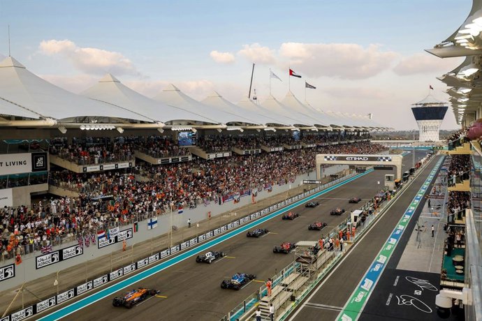 Full Capacity Set for #AbuDhabiGP 2022