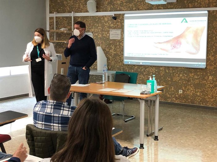 Hospital Costa del Sol y Distrito de Atención Primaria celebran un curso de cuidados locales de heridas crónicas