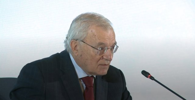 El presidente de Unicaja Banco, Manuel Azuaga, durante junta general ordinaria de accionistas de Unicaja Banco, celebrada en Málaga el 31 de marzo de 2022.