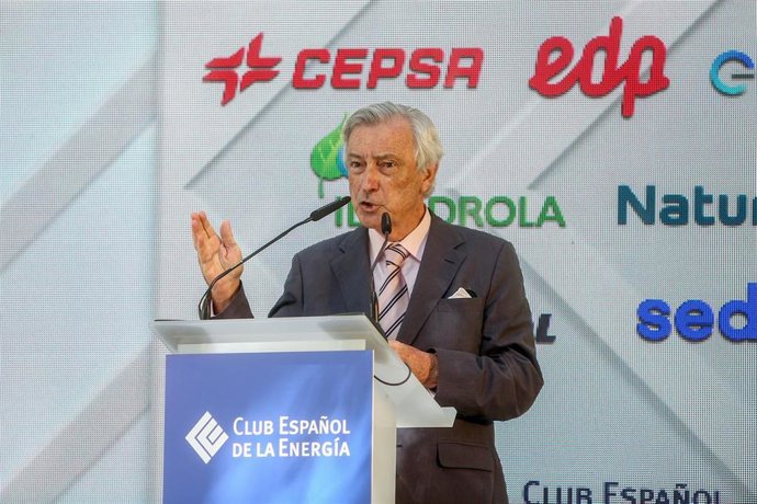 Archivo - El diplomático y exdirector del CNI, Jorge Dezcallar.