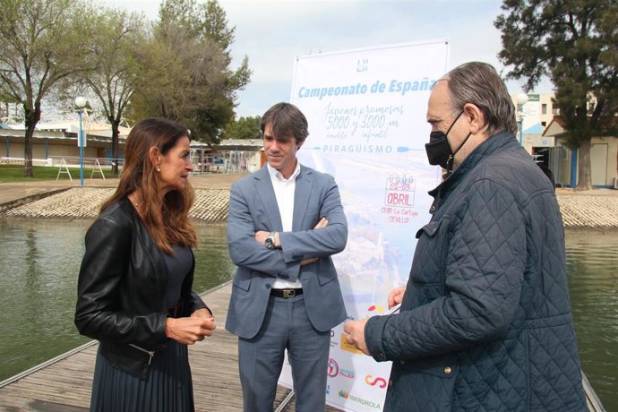 Presentación del Campeonato Nacional de Jóvenes Promesas de Piragüismo, con 1.045 palistas de 107 clubes