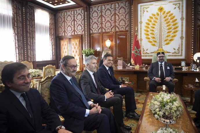 Archivo - El presidente del Gobierno Pedro Sánchez se reúne con el Rey de Marruecos Mohamed VI 
