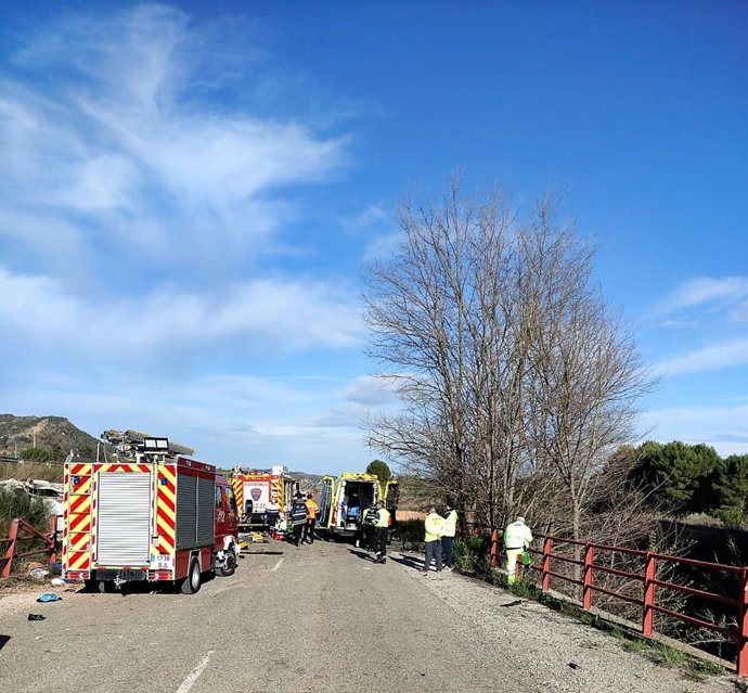 Un fallecido y cuatro heridos, uno de ellos grave, en un accidente ocurrido en la carretera RM-15, en Bullas (Murcia)
