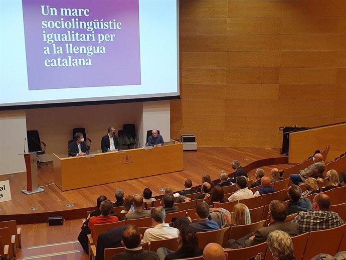 Lleida ha acogido este viernes una jornada sobre el Pacte Nacional per la Llengua.