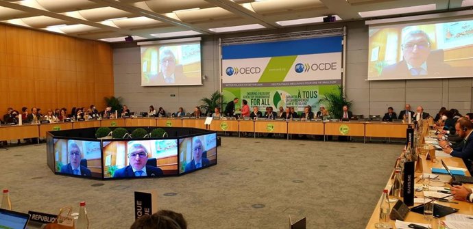 El MITECO celebra los nuevos compromisos adquiridos en el seno de la Organización para la Cooperación y el Desarrollo Económicos (OCDE) para "acelerar la lucha contra el cambio climático y combatir la contaminación por plásticos".