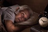 Foto: Las noches más calurosas aumentan el riesgo de muerte cardíaca en hombres mayores
