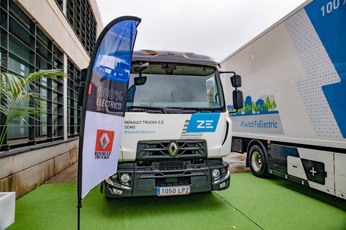 Las nuevas ambiciones de Renault Trucks en materia de movilidad eléctrica se presentan con una oferta, rebautizada como E-Tech, orientada al acompañamiento global de sus clientes.