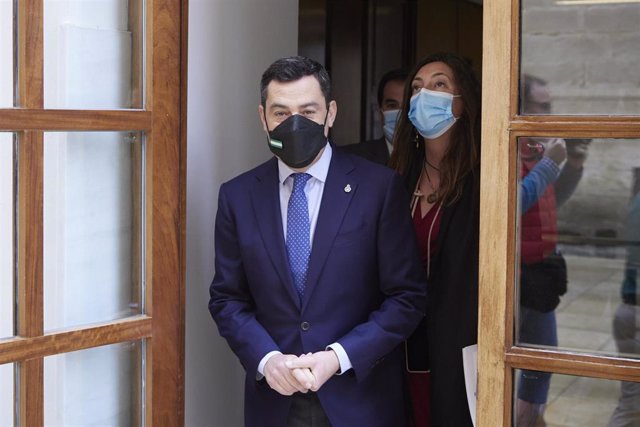 El presidente de la Junta, Juanma Moreno, en una foto de archivo en el Parlamento andaluz.