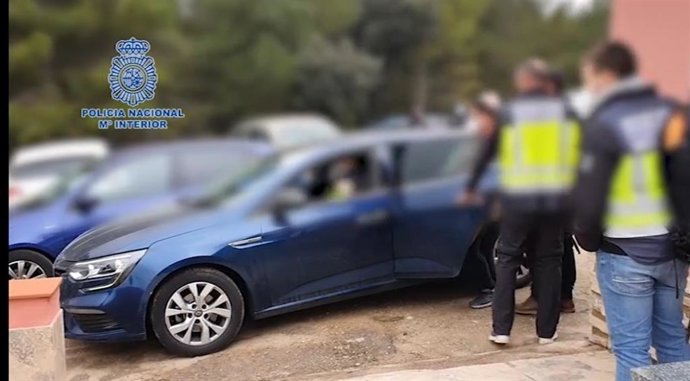 Operación de la Policía Nacional contra una "secta destructiva" asentada en Castellón