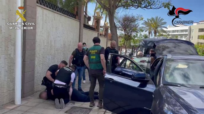 Detienen en Tenerife a un huido de la justicia italiana especializado en atracos con armas y toma de rehenes.