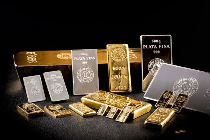Lingotes de oro y plata