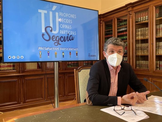El Concejal De Participación Ciudadana, Transparencia Y Gobierno Abierto, Andrés Torquemada.