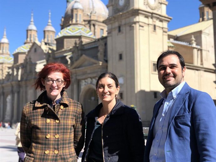 Archivo - La candidata de Cs al Parlamento Europeo, Maite Pagaza, ha participado este viernes en Zaragoza en un encuentro ciudadano en la carpa de Cs en la plaza del Pilar.