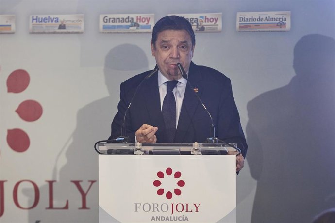 El ministro de Agricultura, Pesca y Alimentación, Luis Planas (archivo)