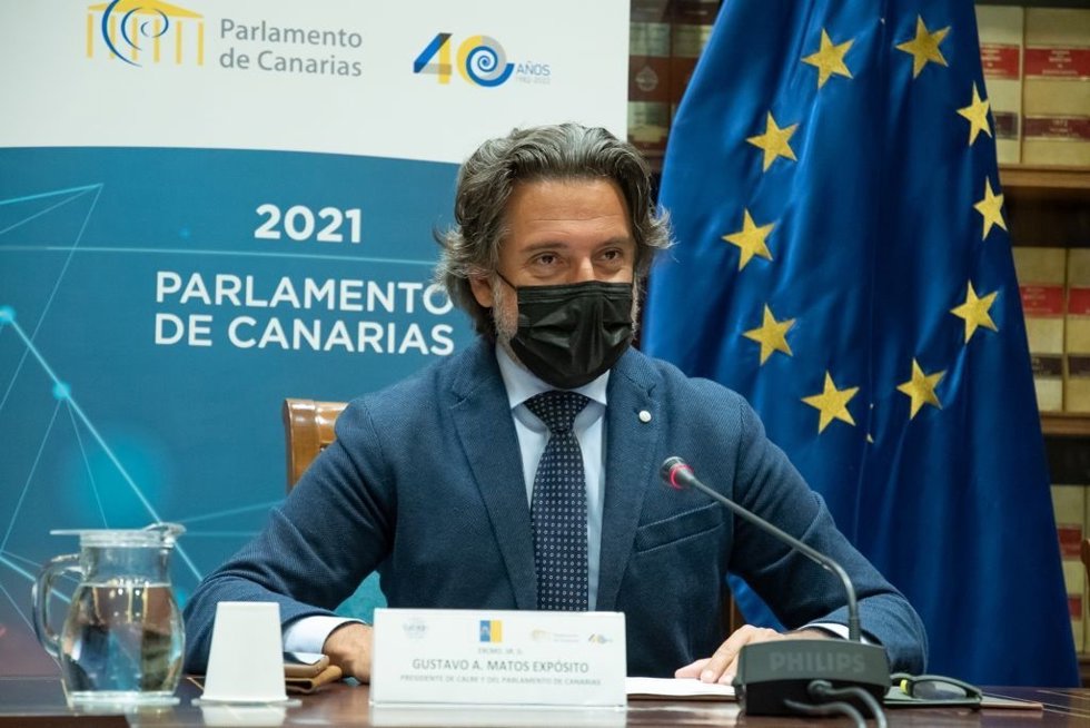 Archivo - El presidente del Parlamento de Canarias, Gustavo Matos