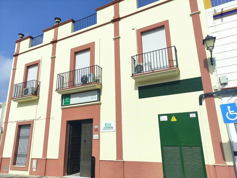 Escuela Oficial de Idiomas de Almonte.