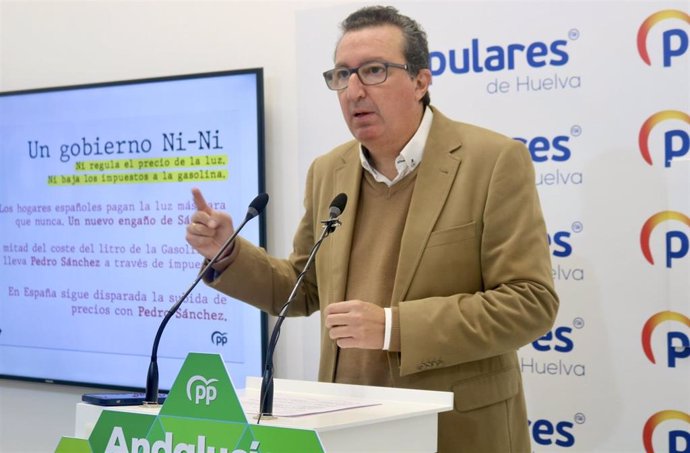 El Presidente del PP de Huelva, Manuel Andrés González.