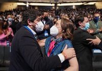 López Miras entiende que Casado "quiera dedicarse más a su familia" y cree que el PP tiene "mucho que agradecerle"