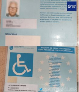 Tarjeta intervenida por los agentes