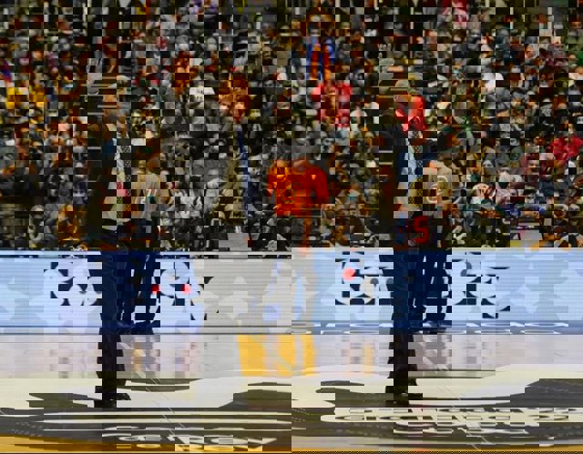 El fallecido Imbroda ha sido trasladado al Parque Cementerio de Málaga, donde se celebra una misa este domingo