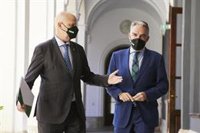 Políticos andaluces lamentan la muerte de Imbroda: "Siempre es repentino, inesperado y doloroso"