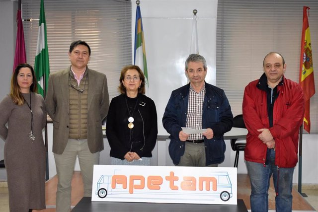 Patricia Salvador, Antonio Hernandez y Dori Melero de Torcal, junto a Antono Vazquez y Guillermo Olmedo de Apetam