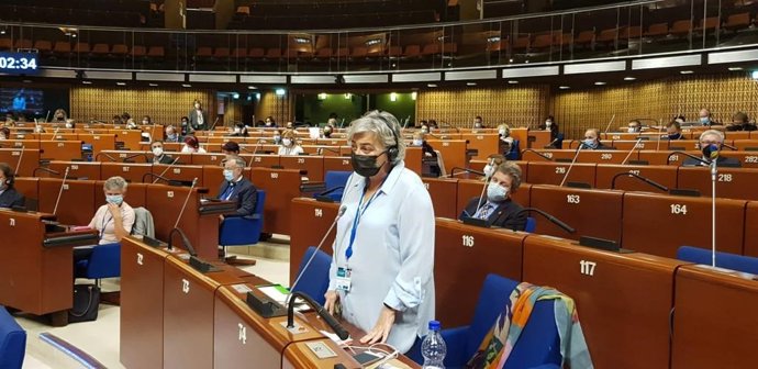 Archivo - Intervención de la alcaldesa de Gijón, Ana González, en el Congreso de los Poderes Locales y Regionales del Consejo de Europa, en Estrasburgo.