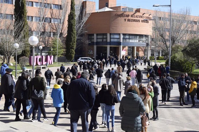 La UCLM recibe a 3.000 preuniversitarios en las jornadas de puertas abiertas y feria 'Estudia en la UCLM'