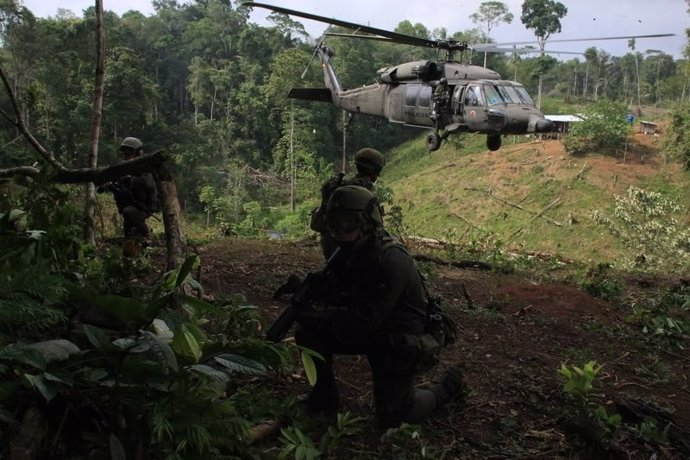Archivo - Efectivos del Ejército de Colombia