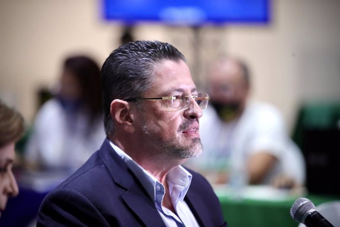 El candidato del Partido Progreso Social Democrático a la Presidencia de Costa Rica, Rodrigo Chaves
