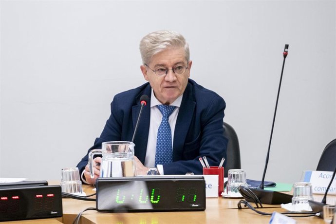 El gerente de la EMVS, José Antonio Acosta, en la segunda sesión de la Comisión de Investigación por el presunto espionaje a la presidenta de la Comunidad de Madrid, Isabel Díaz Ayuso 